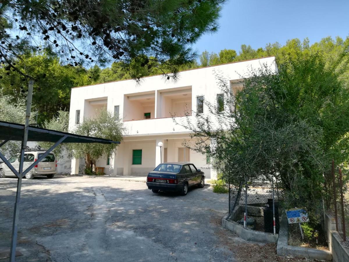 Casa Vacanze Pizzone Apartamento Peschici Exterior foto